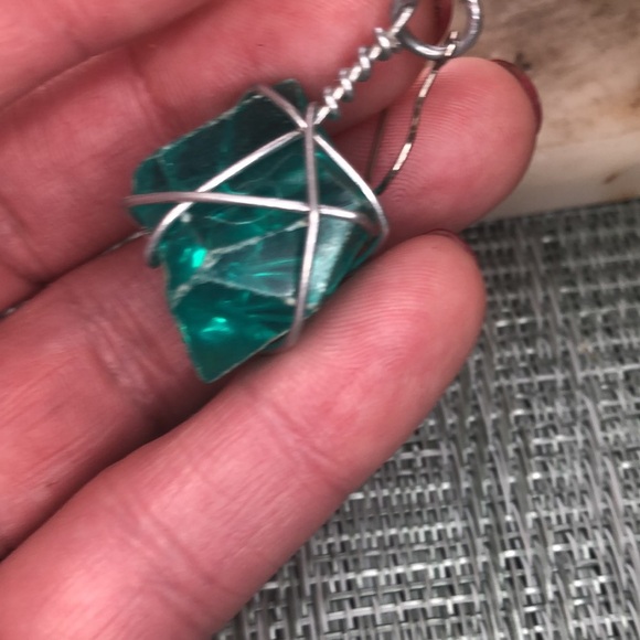 #95 Handmade Puerto Rican Turquoise Crystal Earrings 🌺 - Picture 8 of 12